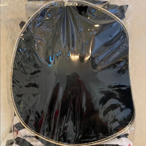 LEG AVENUE SWASHBUCKLER PIRATE COSTUME 4pc set - Picture 3 of 6